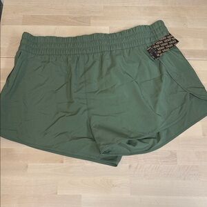 Vans‎ Women's Green Athletic Shorts